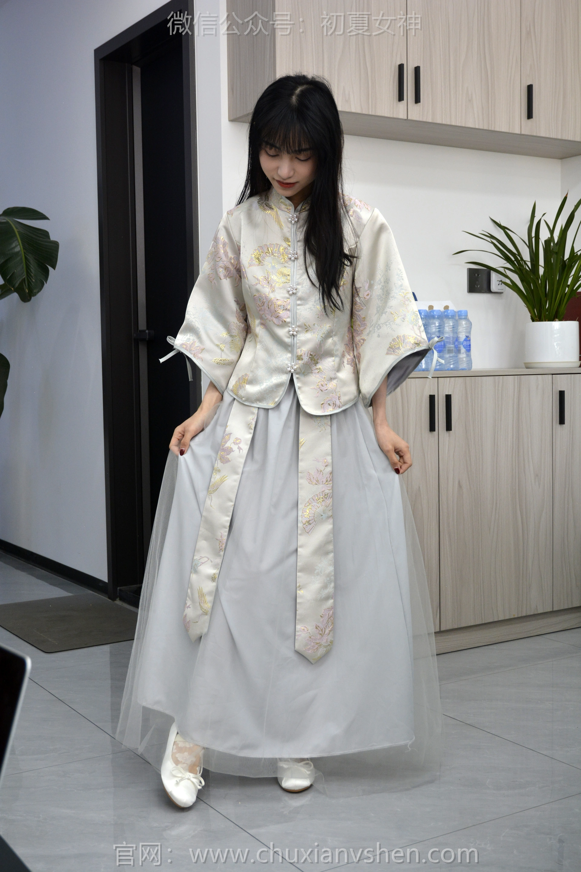 初夏女神 No.154 柒柒 最美伴娘 2